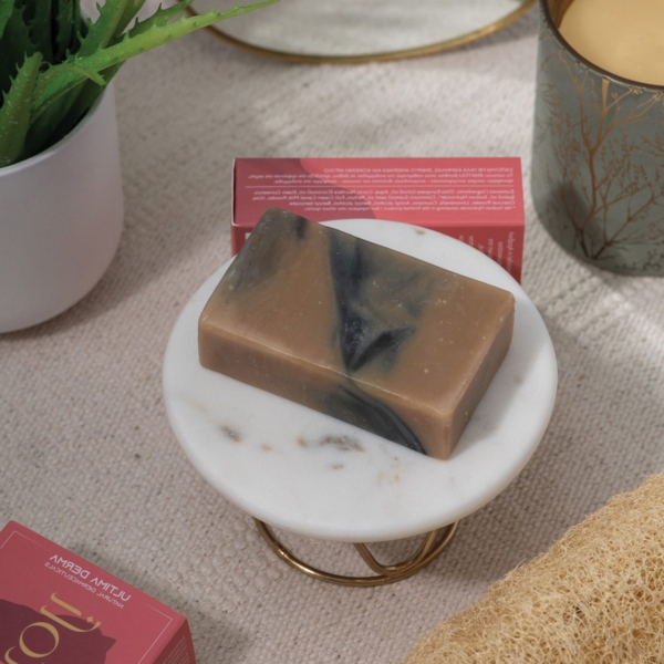 Το σαπούνι Anatoli σε spa concept, με ενεργό άνθρακα και κόκκινη άργιλο για σύσφιξη και ανανέωση