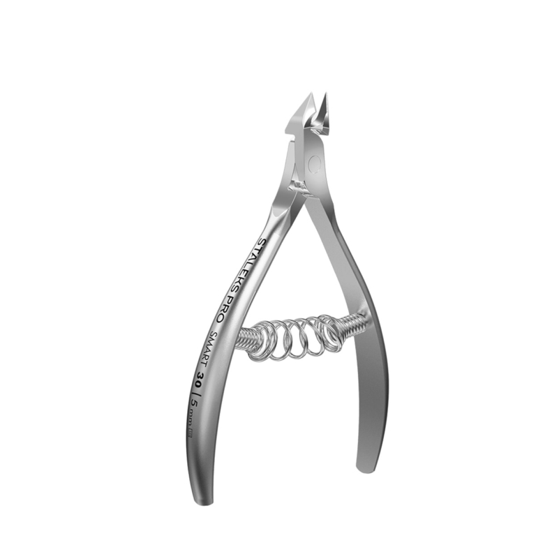 Πενσάκι επωνυχίων STALEKS PRO SMART 30 5mm με κοντές λαβές, αφαιρούμενο ελατήριο και σατινέ φινίρισμα.