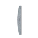 Μία ορυκτή λίμα νυχιών STALEKS PRO SMART NFS-40 100/180 grit σε σχήμα μισοφέγγαρου
